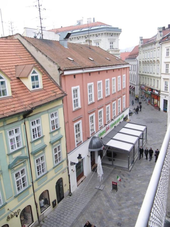 Apartmán Old centre - Rybárska brána Bratislava Esterno foto